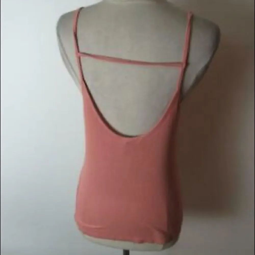 Express One Eleven Strappy Front Cami - Picture 4 of 5